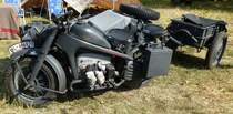 Zndapp KS750 mit Anhnger, gesehen im Schweizerischen Militrmuseum Full, Juli 2015