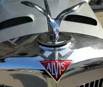 ALVIS, Logo und K�hlerfigur an einem Oldtimer-PKW von 1935, Jan.2016