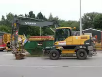 Volvo EW 180C am 16.08.2015 in Konz-Könen