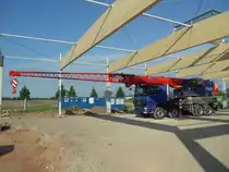 Mercedes-Benz Actros 4144 mit Kranaufbau am 31.05.2009 in der Nähe von Trier-Föhren