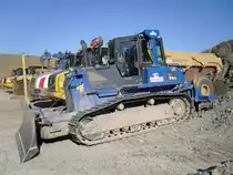 Komatsu D 61 EX-15 eingesetzt beim Ausbau der A1 (16.08.2009)