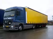 Mercedes-Benz Actros 1844 aufgenommen am 11.02.2007