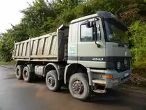 Mercedes-Benz Actros 4143 am 04.10.2015 in der Nähe von Ayl