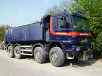 Mercedes-Benz Actros 4150 am 22.04.2011 in Cadzand/Bad (NL)