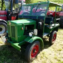 BTC S16, Allradschlepper f�r Landwirtschaft und Transportwesen der Bayerischen Transportfahrzeuge Companie GmbH M�nchen, Baujahr 1952, Hatz-Dieselmotor mit 1600ccm und 16PS, Vmax.40Km/h, Glottert�ler Schleppertreffen, Aug.2015
