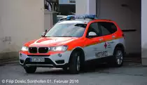 RK OA 76/10. 

Dieses Bild wurde heute am 01. Februar 2016, am Hof der Rettungswache Sonthofen aufgenommen, es zeigt einen BMW X3, der in die Wache reingefahren wird.