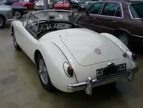 Heckansicht eines MG A. 1955 - 1962. Classic Remise Düsseldorf am 30.01.2016.