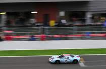 FORD GT40 MK1, Mitzieher 1/80 bei Vollgas auf der Start und Zielgeraden, beim 6h Classic Rennen in Spa Francorchamps, am 19.9.2015