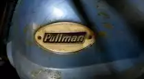 Pullman, Tankemblem an einem Oldtimer-Motorrad der franz�sischen Firma, Feb.2016