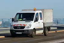 MB Sprinter der Stadtwerke Bonn auf der Kennedybrücke - 10.12.2015