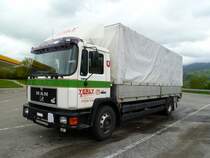 MAN 18.272 am 12.05.2013 auf der Autobahnraststätte am Lac de Gruyère (CH)