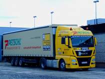 MAN TGX18.440 begibt sich zur Nachtruhe; 160209