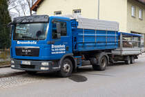 MAN TGL 8.220 Kipper mit höheren Wänden zum Brennholztransport. Regen 14.02.2016