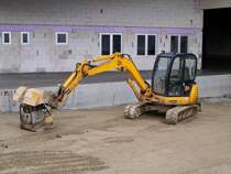 JCB 8060 am 25.03.2007 in Trier