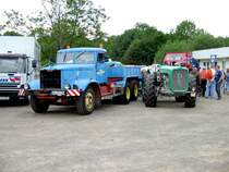 Kraz Zugmaschine und drei D4Ks (2 bissl versteckt) in Markkleeberg am 30.06.07