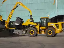 JCB 456E ZX auf der Baumaschinenmesse Intermat in Paris (21.04.2009)