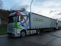 Mercedes-Benz Actros im Hafen von Mertert (Lux.), 03.11.2013