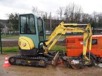 Yanmar Vio 20-3 am 21.03.2010 in Mertert (Lux.)