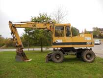 Caterpillar 212B FT abgestellt in Konz, 17.10.2010