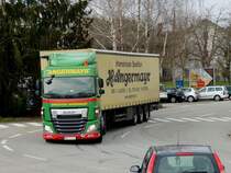 DAF XF EURO6, der Sped. Angermayr; am Weg zur Firmenzentrale; 150311