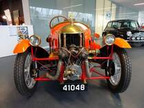 Morgan Darmont 3-Wheeler beim Autojumble 2016 in Luxembourg (Baujahr 1927, 2 Zylinder, 1.100 cm³, 33 PS, Höchstgeschwindigkeit 120 km/h)