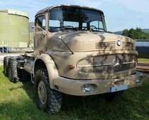 Mercedes 2624, schwerer Kurzhauber, auch Rundhauber genannt, Juli 2015