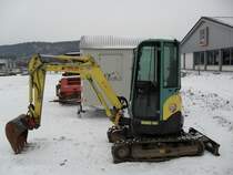 Yanmar Vio 25 in der Nähe von Konz-Könen, 05.12.2010