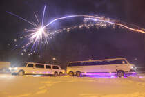 Bulli Limo und Trabi Limo. Nicht nur zu Silvester ein Highlight in Berlin. Für alle Fahrten und Anlässe die coolsten Limousinen der Haupstadt.

Trabi-XXL und T3-Limo-Berlin.

Berlin, 31.12.2014 Silvester