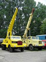 Zwei verschiedene ADK auf H6-Fahrgestell standen in Markkleeberg eintr�chtig nebeneinander, 30.06.07