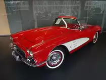 Chevrolet Corvette C1 beim Autojumble 2016 in Luxembourg