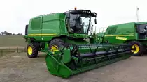 John Deere W 540 Mähdrescher zusehn auf der Kotschenreuther Hausmesse in Zeulenroda-Triebes am 08.03.16