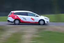 Ford Focus Turnier, Mitzieher im Straßenverkekr auf der K11 von Übach-Palenberg nach Herbach am 18.3.2016