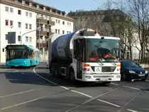 FES (Frankfurter Entsorgungs Service) Mercedes Benz Econic am 18.03.16 in Frankfurt am Main 