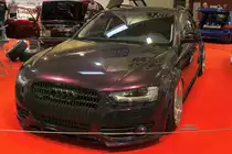 Audi A4 Avant auf der Essen Motor Show 2015.