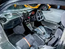 Innenraum des Gumpert Apollo N, gesehen auf dem Autosalon Genf 2016.