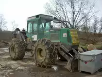 Timberjack 360 C am 02.03.2008 in der Nähe von Contern (Lux.)