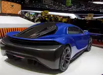 Techrules AT96 (Rückansicht), gesehen auf dem Autosalon Genf 2016. Techrules ist eine Chinesische Startup firma mit diesem Elektrofahrzeug, der ein benzinmotor als Range-extender hat. 0-100 in 2,5 Sek, 768KW Leistung und 8640 Nm Drehnomet -laut Infoblatt.