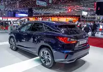 Lexus RX450h, fotografiert auf dem Autosalon Genf 2016.