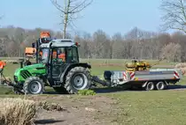 Deutz-Fahr Agroplus 60 mit Hänger der Stadt Bonn in der Rheinaue - 14.03.2016