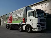 MAN TGA 35.400 am 01.05.2011 in Trier