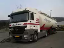 Mercedes-Benz Actros 1846 in der Nähe von Trier-Ehrang, 02.04.2010