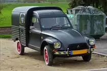 . Citroen 2 CV aufgenommen am 06.04.2016.