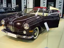BMW 3200 Super mit Autenrieth Karosserie. Hier handelt es sich um ein Einzelstück. Das viertürige Cabriolet wurde 1960 bei Autenrieth/Darmstadt aufgebaut. Der V8-motor leistet aus 3168 cm³ Hubraum 160 PS. Techno Classica Essen am 09.04.2016.