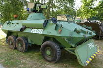 Mowag, gepanzertes Fahrzeug der Schweizer Polizei, ausgestellt beim 6.Internationalen Militrfahrzeugtreffen im Schweizerischen Militrmuseum in Full, Juli 2015