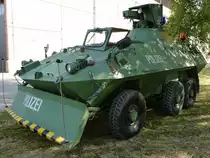 Mowag, gepanzertes Fahrzeug der Schweizer Polizei, Schweizerisches Milit�rmuseum Full, Juli 2015