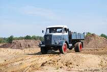 Wahrscheinlich ein Henschel HS 100 K in Lutzhorn 2011.