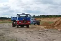 Ein Henschel F 161 AK Kipper in der Kiesgrube Lutzhorn 2008.