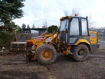 JCB 407 eingesetzt bei Vorbereitungsarbeiten zur Erweiterung der Schleuse Trier, 11.12.2011