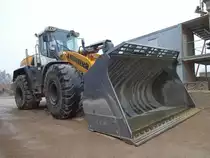 Liebherr L 580 XPower aufgenommen am 25.03.2016