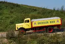 Wahrscheinlich ein Mercedes L 3500 als Getränkelaster in Lutzhorn im August 2011.